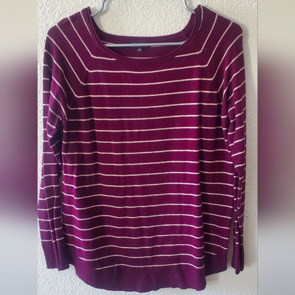 Valencia Curved Hem Sweater